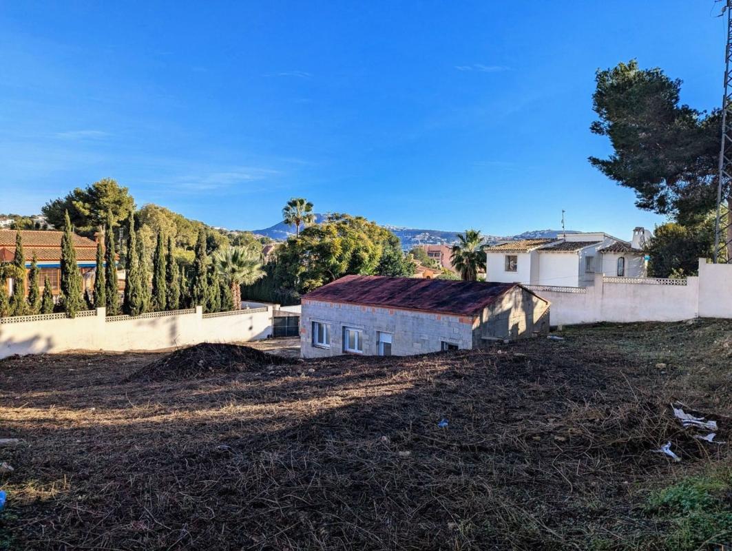Terreno en venta en Moraira, Alicante photo 1