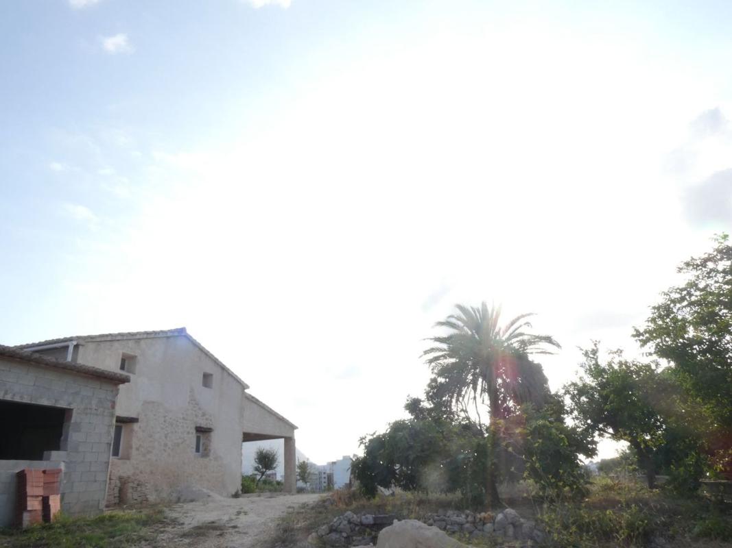 Land for sale in Gata de Gorgos, Alicante photo 2