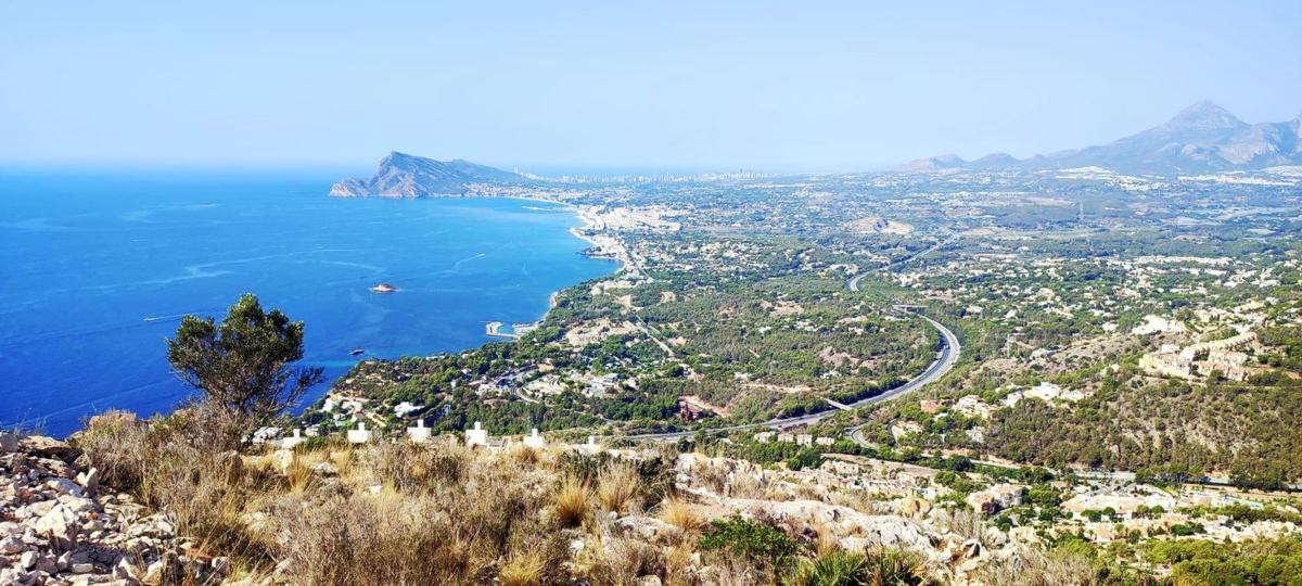 Działka na sprzedaż w Altea, Alicante photo 1