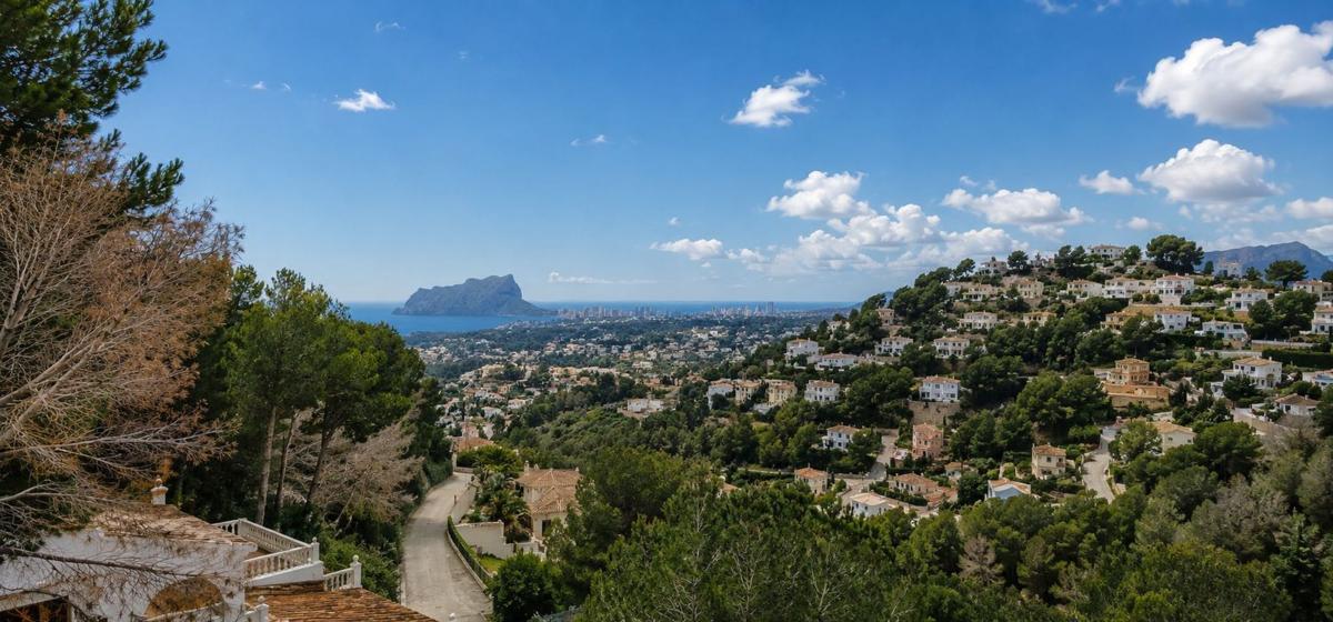 Land for sale in Moraira, Alicante photo 1