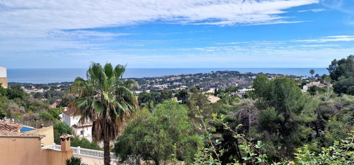 Działka na sprzedaż w Moraira, Alicante photo 1