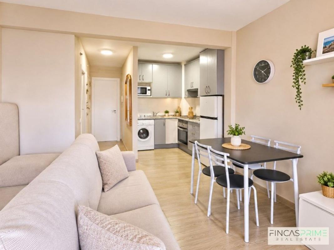 Venta de piso en Piso en Avenida de Montecarlo, Zona Sierra Helada, Benidorm, Benidorm
photo 1