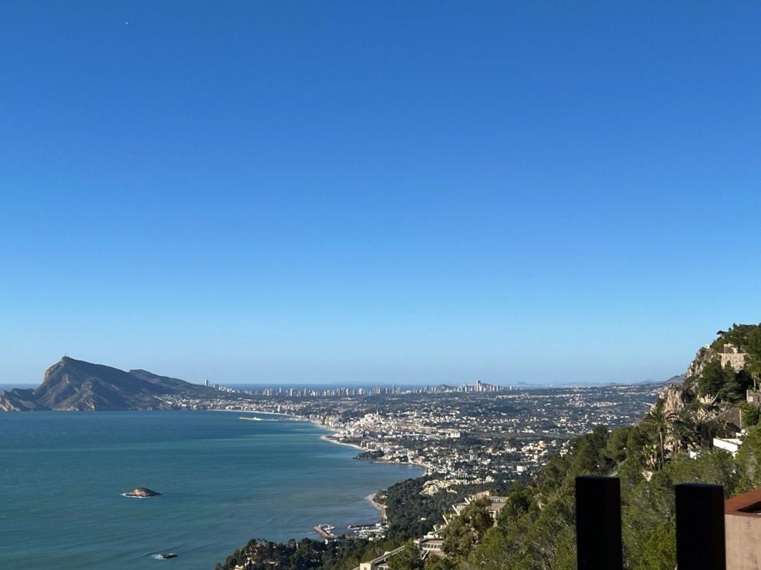 Land for sale in Altea, Alicante photo 1