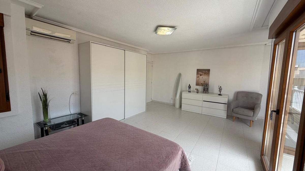 Продажа квартиры на Piso en Calle Valencia, 6, Zona Pueblo, Guardamar del Segura, Гуардамар-дель-Сегура
photo 1