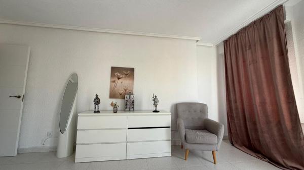 Venta de piso en Piso en Calle Valencia, 6, Zona Pueblo, Guardamar del Segura, Guardamar del Segura
thumbnail 3