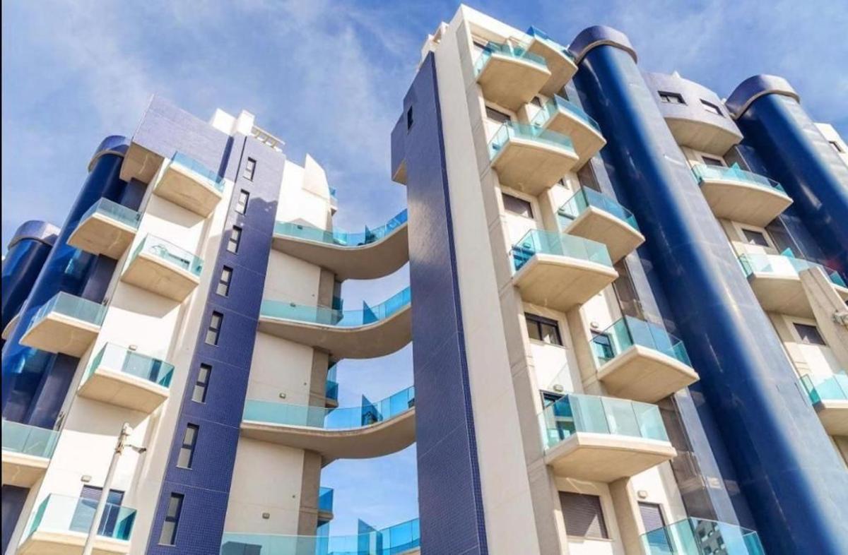 Sale of apartment in Piso en Calle Poseidón, 1, Punta Prima, Torrevieja, Torrevieja
photo 1
