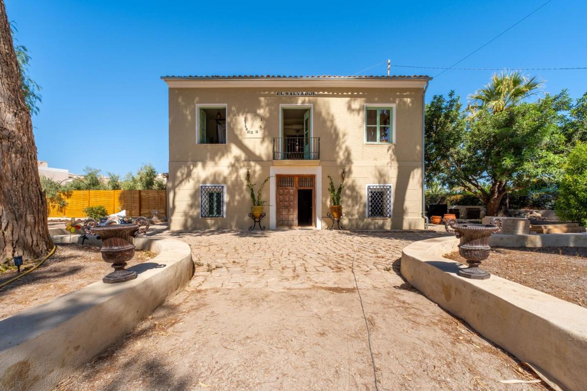 Properties for sale and rent in Spain photo 1