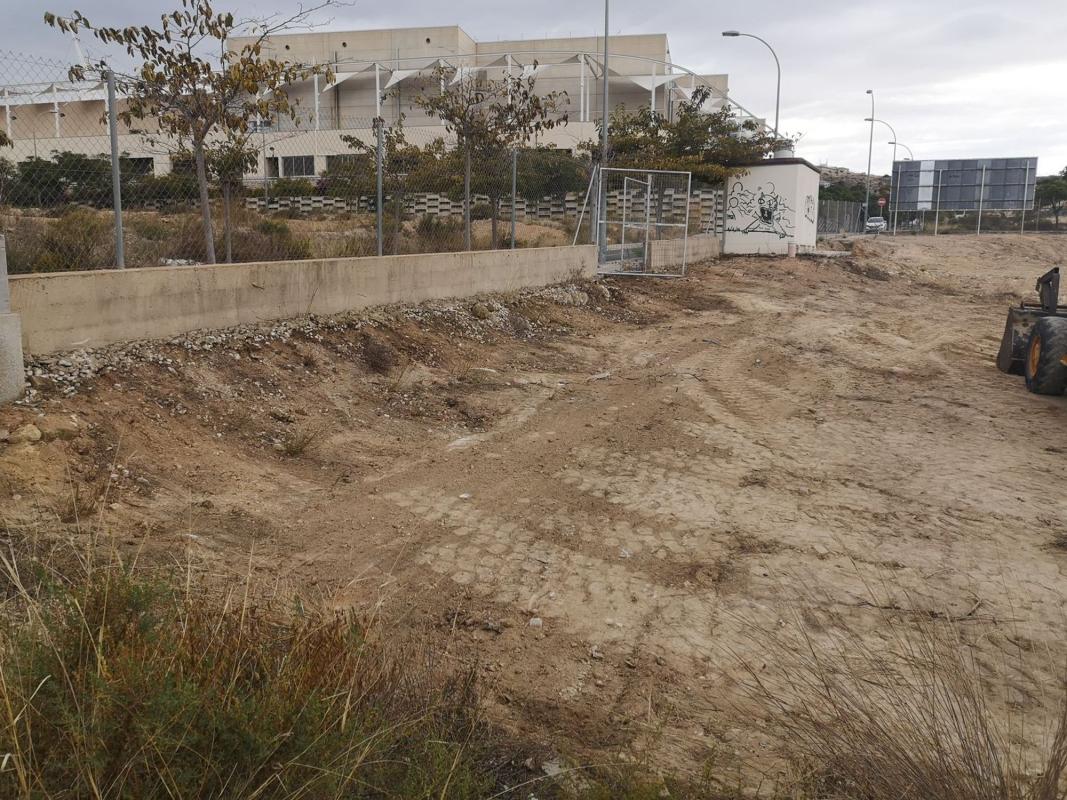 Land for sale in Alicante, Alicante photo 1