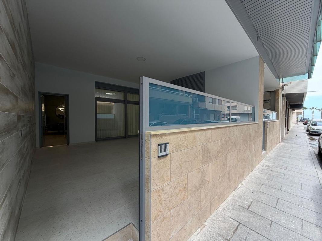 Venta de piso en Piso en Calle la Sal, Playa del Cura, Torrevieja, Torrevieja
photo 2