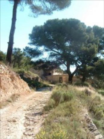 Terreno en Castalla photo 1