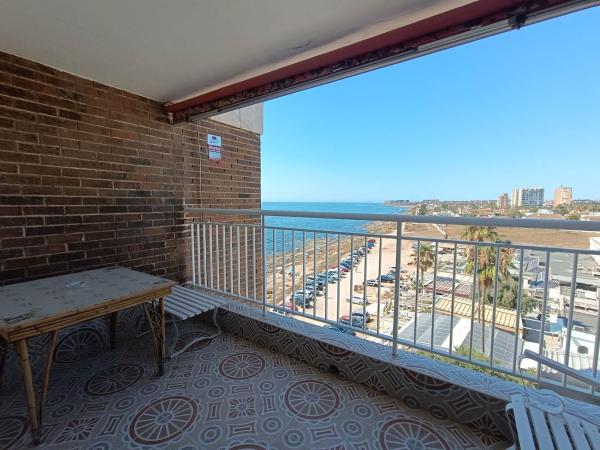 Продажа квартиры на Piso en Montesinos, Playa de los Náufragos, Torrevieja, Торревьеха
photo 1