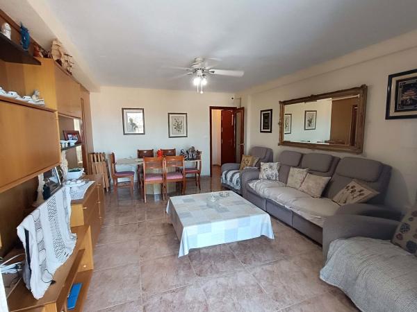 Продажа квартиры на Piso en Montesinos, Playa de los Náufragos, Torrevieja, Торревьеха
thumbnail 3
