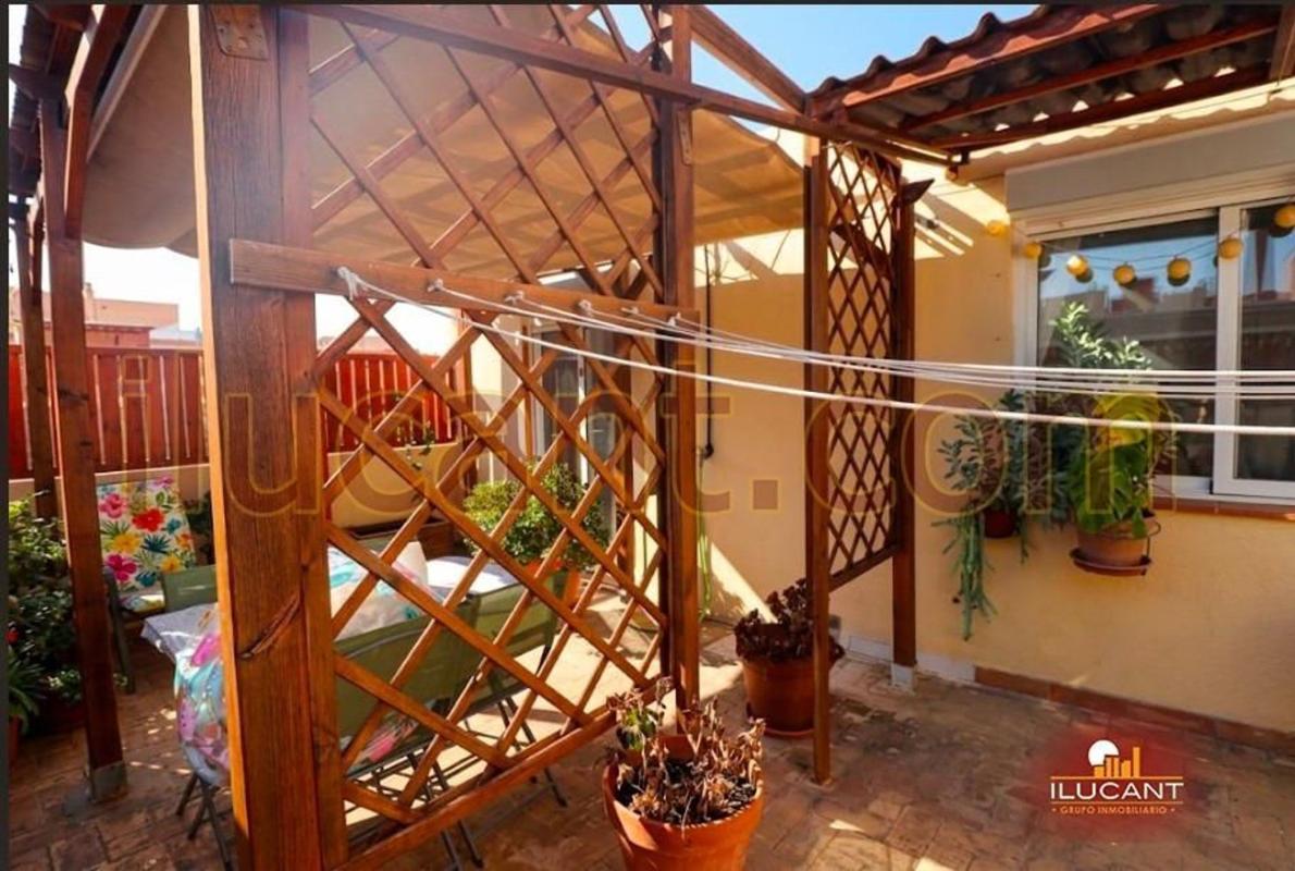 Продажа пентхауса на  Ático en Altozano, Alicante / Alacant, Аликанте / Алакант photo 2