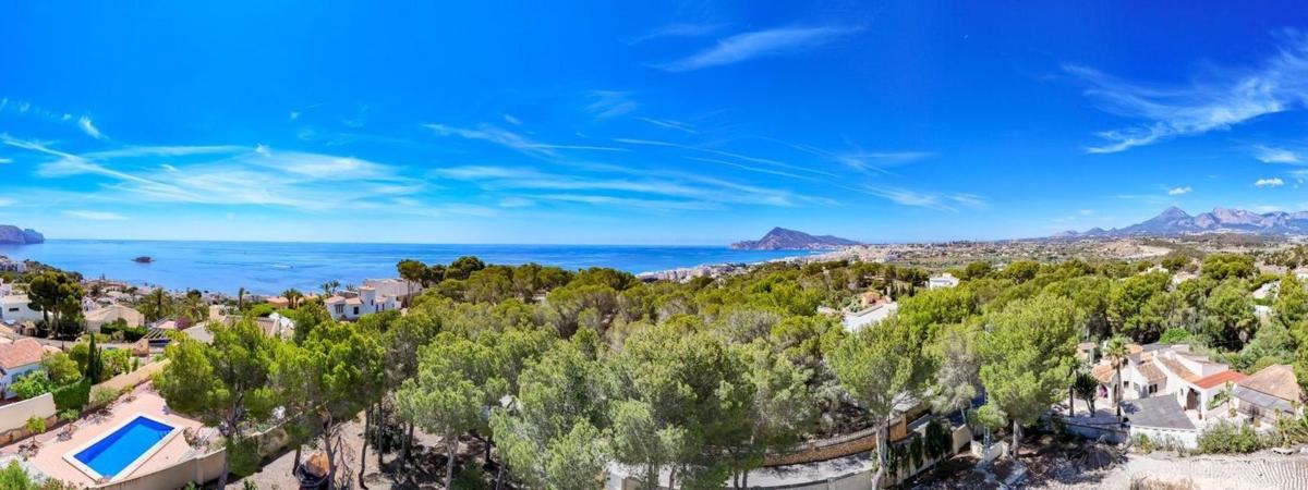 Działka na sprzedaż w Altea, Alicante photo 2