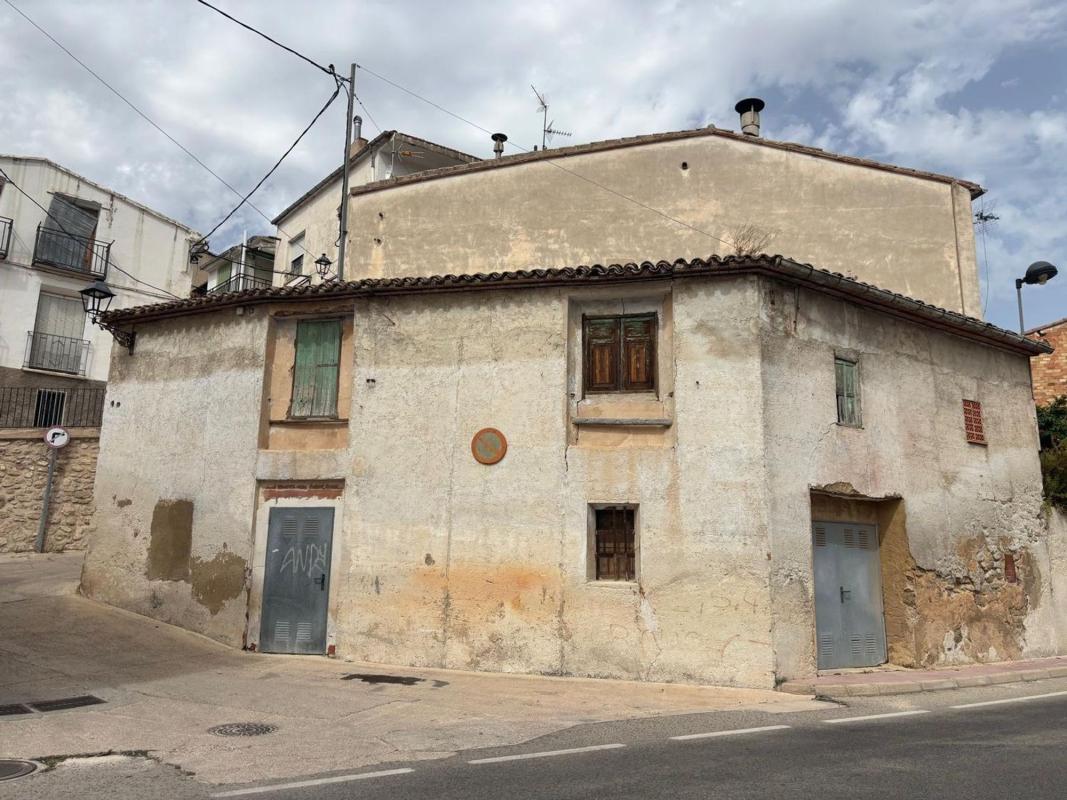Properties for sale and rent in Spain photo 4