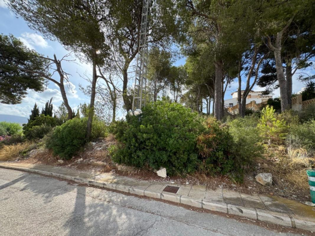 Land for sale in Moraira, Alicante photo 4