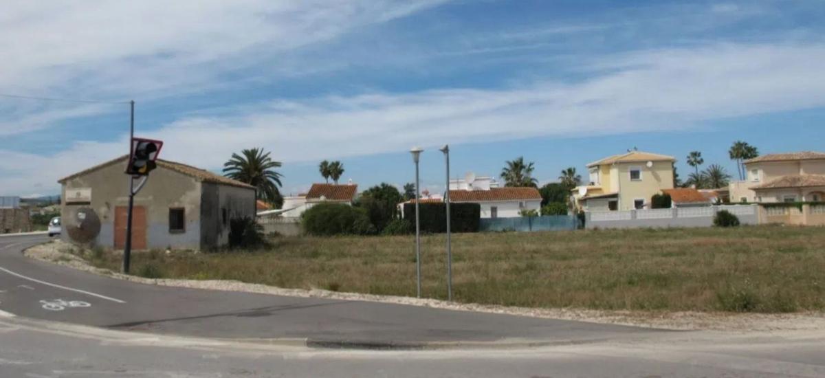 Terreno en venta en Denia, Alicante photo 4