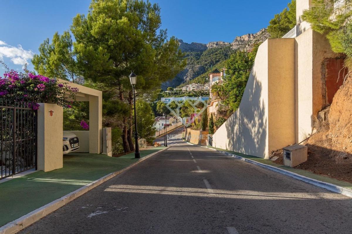 Land for sale in Altea, Alicante photo 5