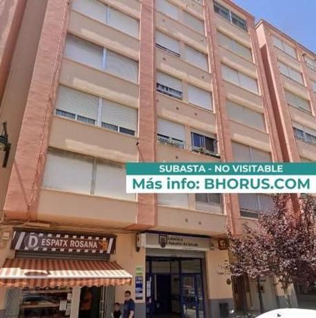Продажа квартиры на Piso en Calle Sabadell, Barri Zona Nord, Alcoy / Alcoi, Алкой
thumbnail 2
