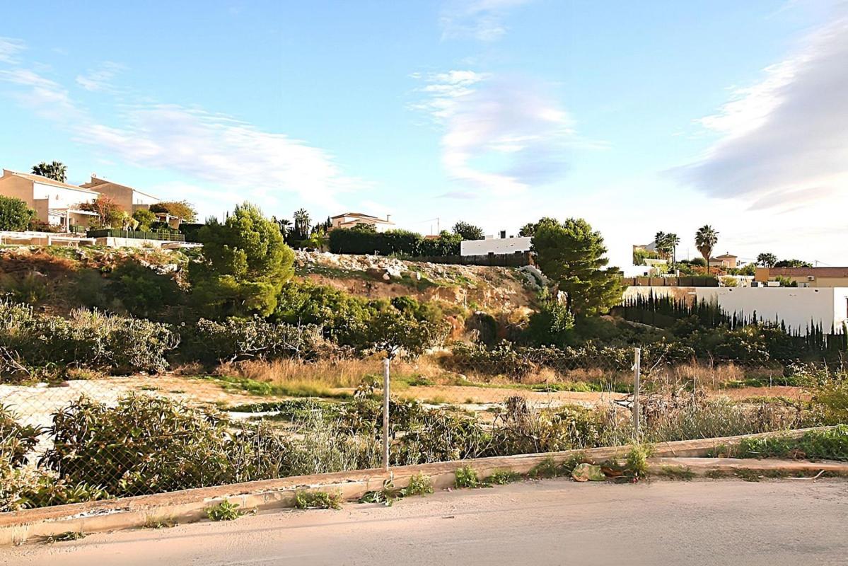 Terreno en venta en Calpe, Alicante photo 2