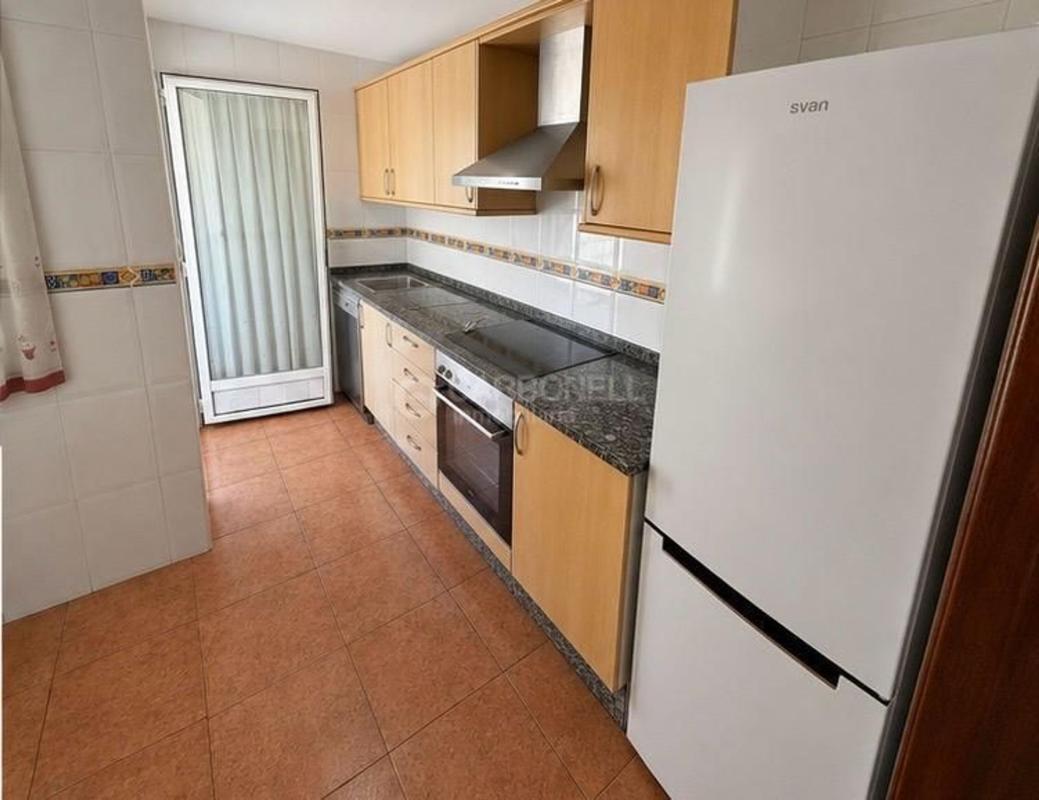 Продажа квартиры на Барри Зона Норд, Алкой
photo 1