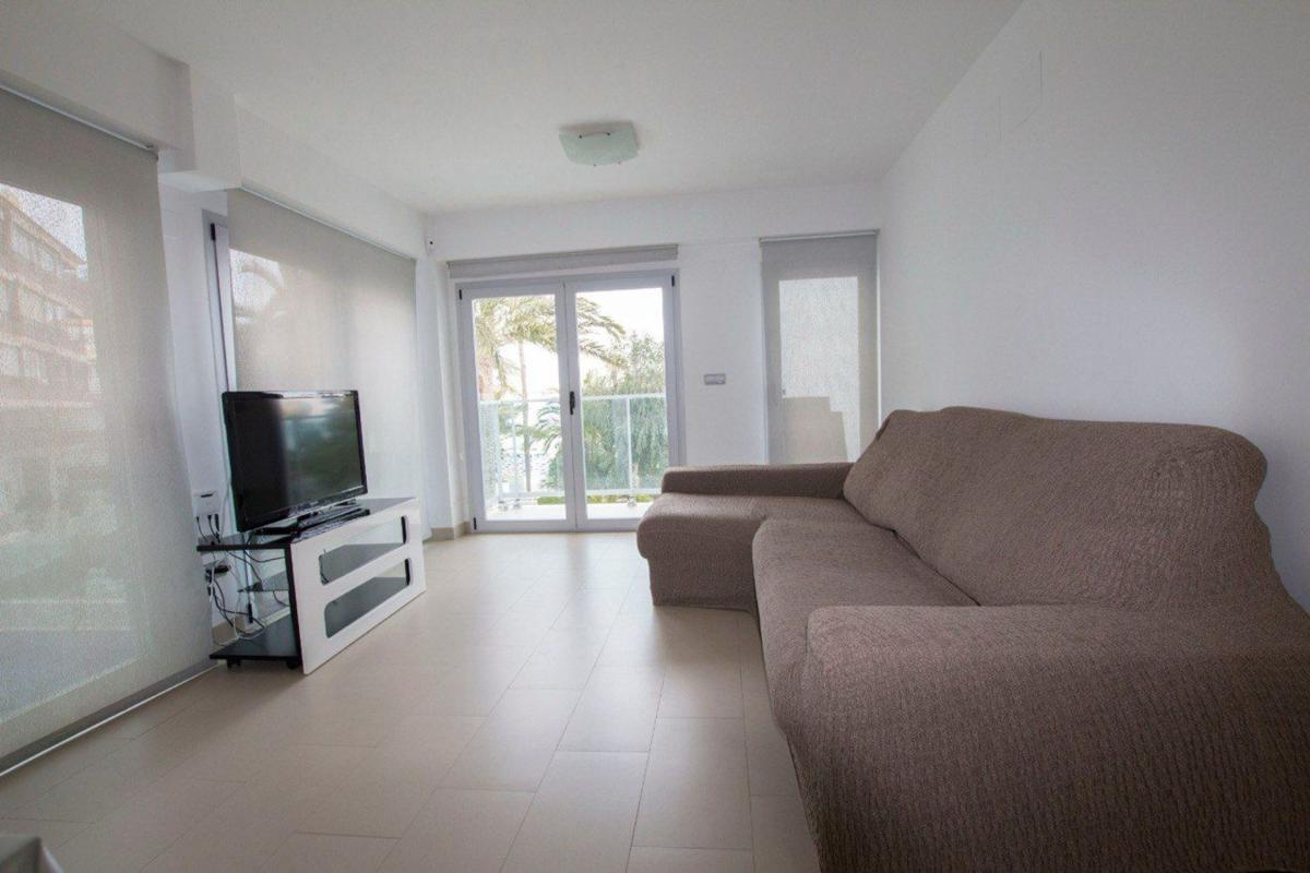 Sale of apartment in Piso en Calle la Cala, Playa de Poniente, Benidorm, Benidorm
photo 2