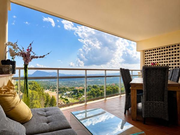 Chalet adosado en Calle Costa del Azahar, 30, Altea la Vella, Altea photo 1