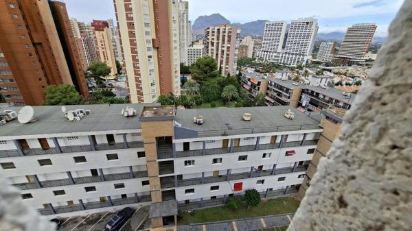 Квартира на продажу на  Piso en Zona Sierra Helada, Benidorm, Бенидорм photo 1