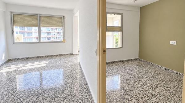 Квартира на продажу на  Piso en Zona Sierra Helada, Benidorm, Бенидорм photo 4
