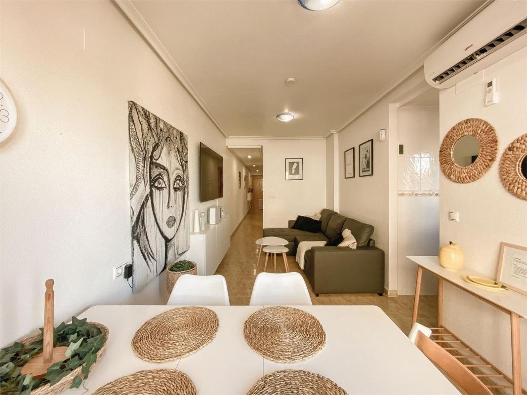 Продажа квартиры на Piso en Calle Zoa, Las Piscinas Naturales, Torrevieja, Торревьеха
photo 4