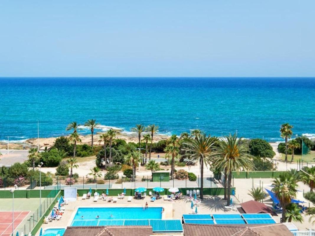 Venta de piso en Piso en Paseo de la Brisa, Cabo Cervera, Torrevieja, Torrevieja
photo 1