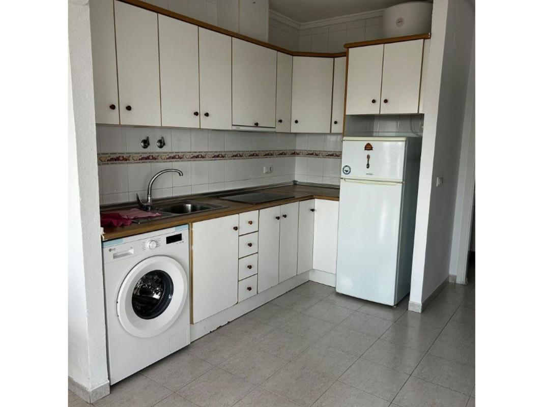 Venta de piso en Piso en Avenida Desiderio Rodríguez, La Veleta, Torrevieja, Torrevieja
photo 5