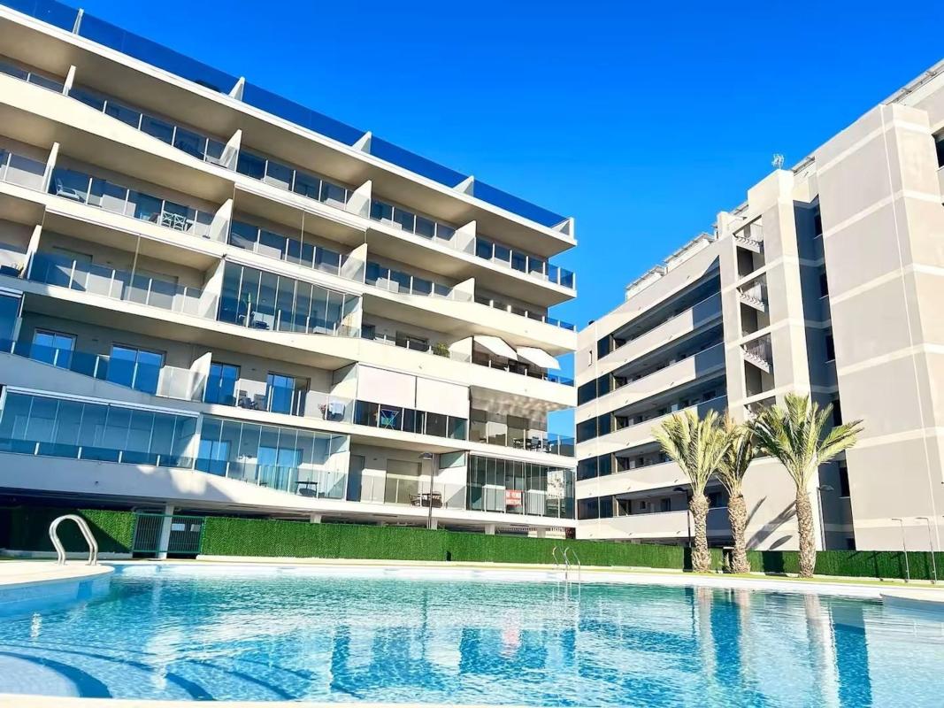 Venta de piso en Piso en Tamarit - Playa Lissa, Santa Pola, Santa Pola
photo 1
