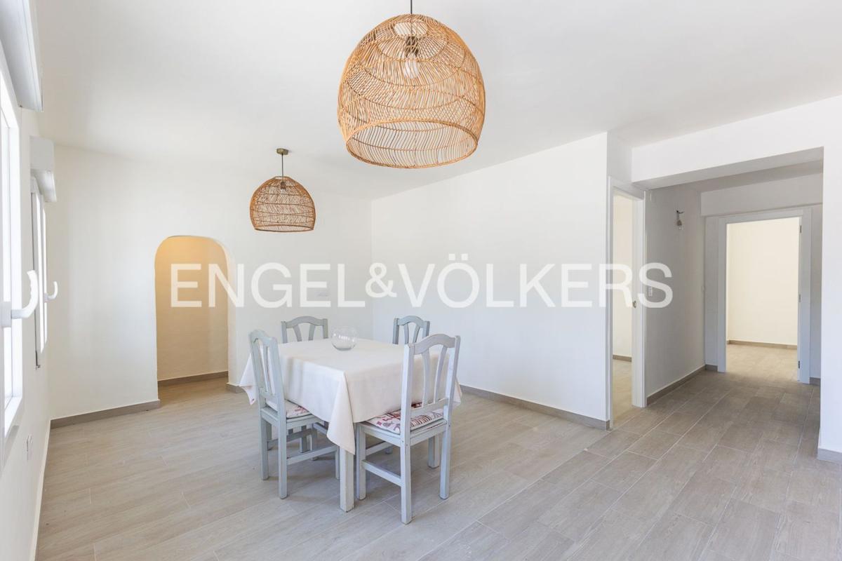 Properties for sale and rent in Spain photo 5