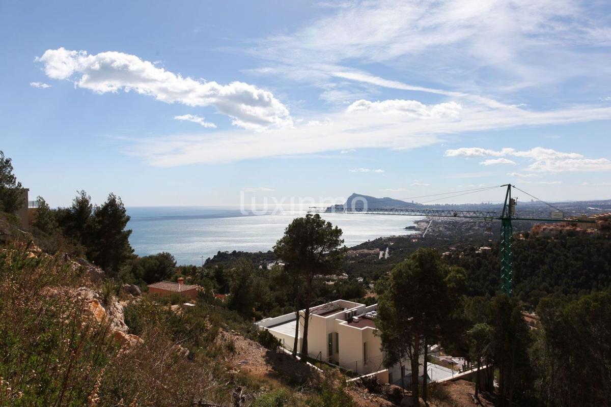 Działka na sprzedaż w Altea, Alicante photo 1