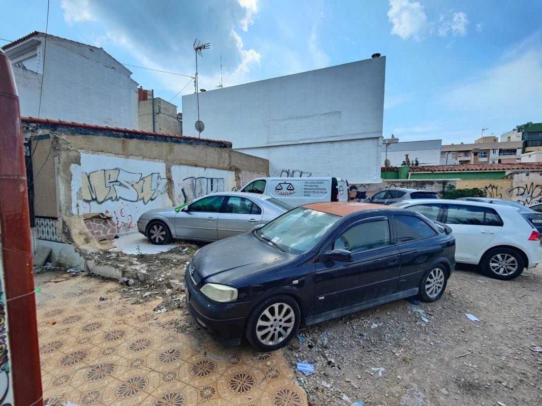 Działka na sprzedaż w Benidorm, Alicante photo 2