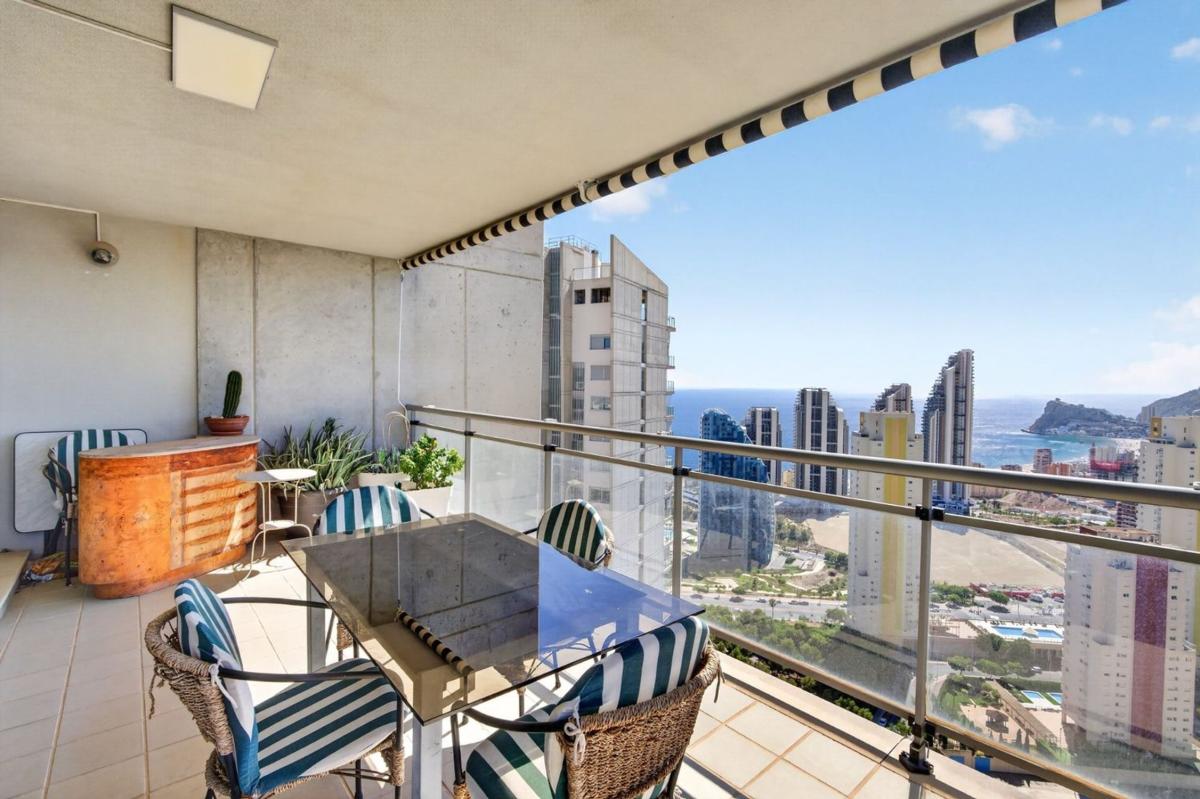 Venta de duplex en Dúplex en Calle Presidente Adolfo Suárez, Pueblo Poniente, Benidorm, Benidorm photo 2