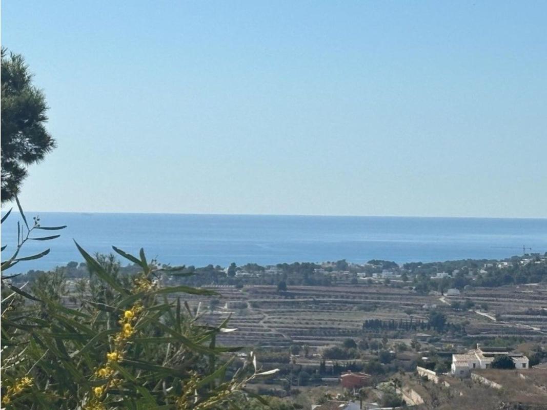 Działka na sprzedaż w Moraira, Alicante photo 1
