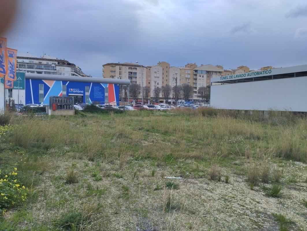 Terreno en venta en Calpe, Alicante photo 1