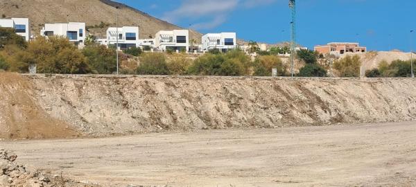 Terreno en Calle de LleÓ, Balcón de Finestrat-Terra Marina, Finestrat photo 2
