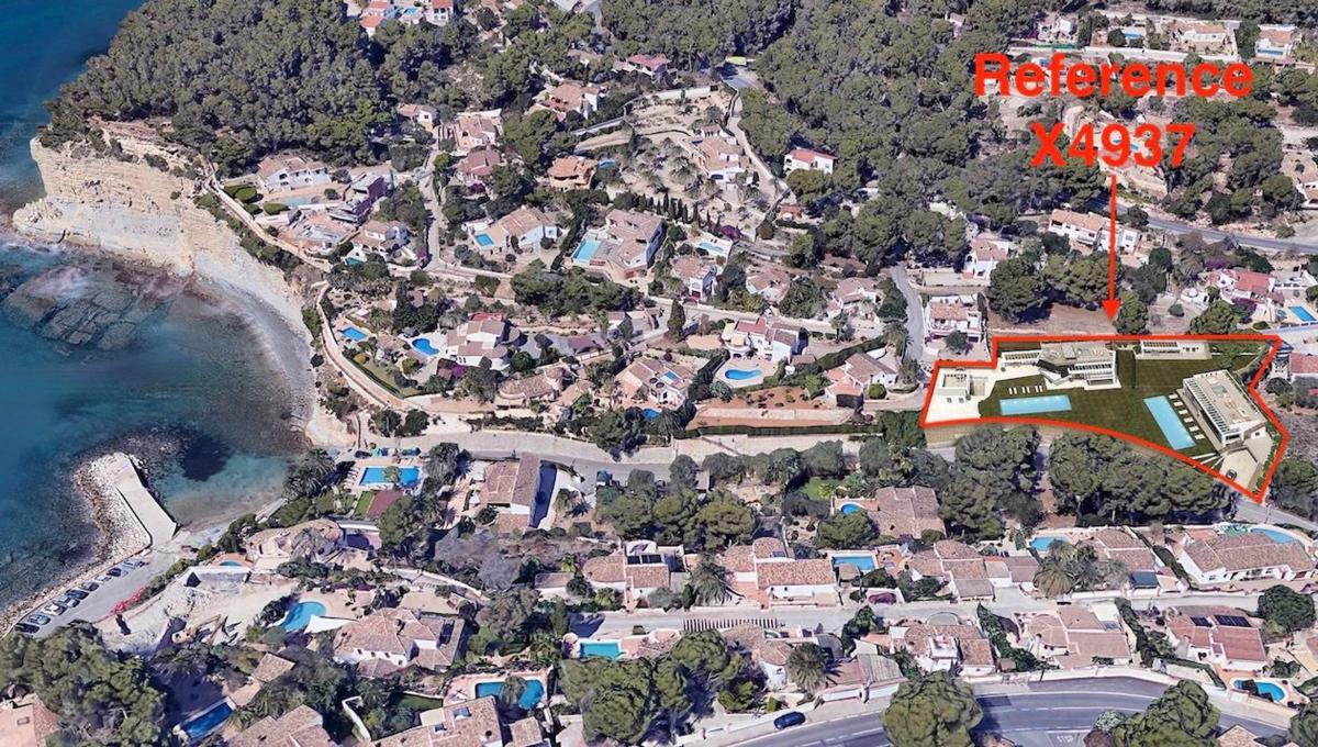 Terreno en venta en Moraira, Alicante photo 1