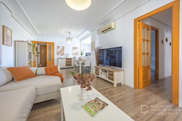 Apartment for sale in  Piso en Calle de Dénia, 4, Playa de Poniente, Benidorm, Benidorm photo 4