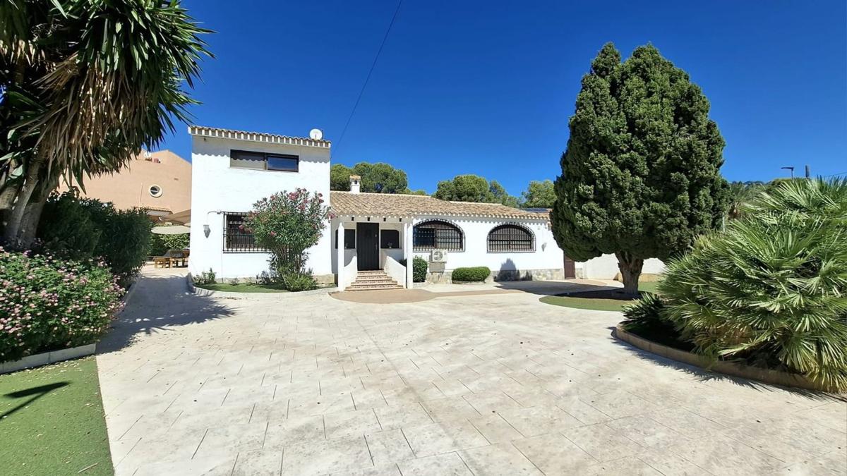 Propiedades en venta y alquiler en España photo 2