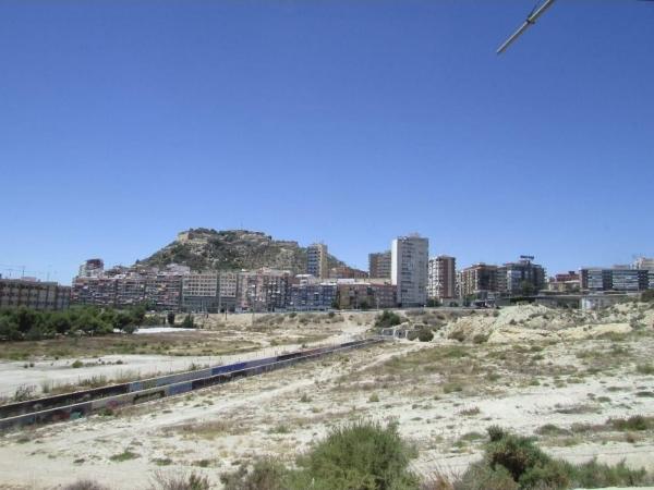 Terreno en Vistahermosa, Alicante / Alacant thumbnail 3
