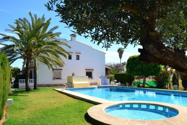 Chalet adosado en Els Poblets photo 1