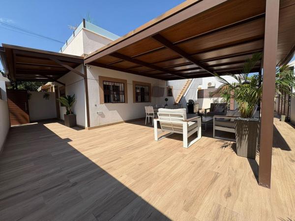 Chalet adosado en Nueva Torrevieja, Torrevieja thumbnail 2
