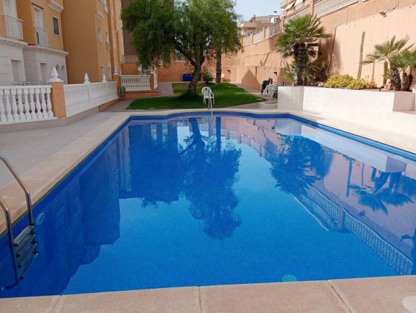 Venta de piso en Piso en Avenida San Bartolome Tir, 22, Arenales del Sol, Elche / Elx, Elche / Elx
thumbnail 2