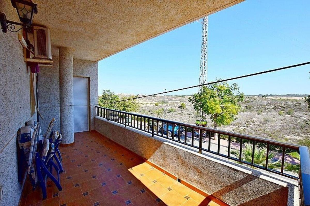 Продажа отдельного шале в Casa o chalet en Ciudad de las Comunicaciones, San Miguel de Salinas, Сан-Мигель-де-Салинас photo 1