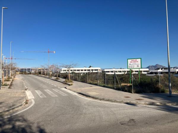 Terreno en Calle de la Cigüeña s/n, Vistahermosa, Alicante / Alacant photo 4