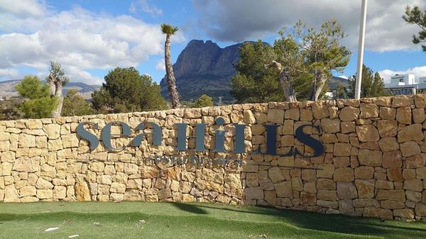 Terreno en Plaza Alfarella. Sector 13, Golf Bahía, Finestrat thumbnail 2